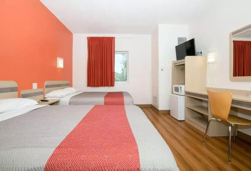 Motel 6brooklyn Center, Mn  Minneapolis