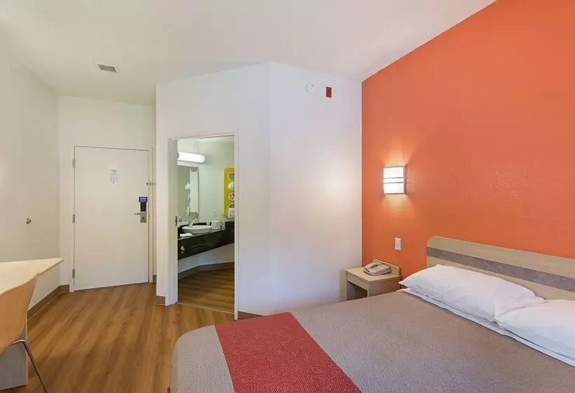 Motel 6columbia, Sc  Fort Jackson Area