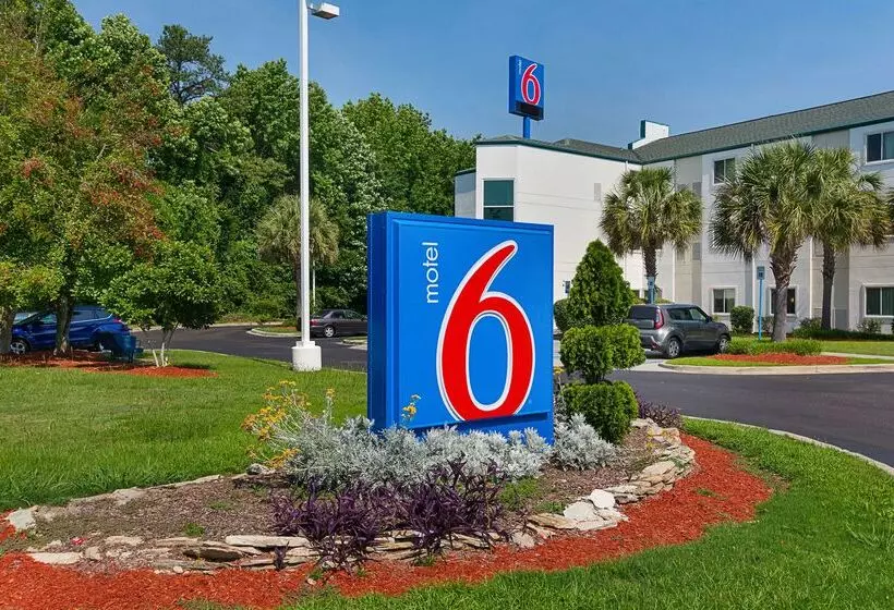 Motel 6columbia, Sc  Fort Jackson Area