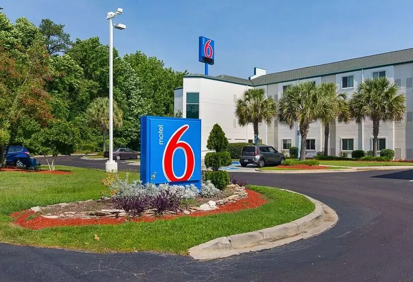 Motel 6columbia, Sc  Fort Jackson Area
