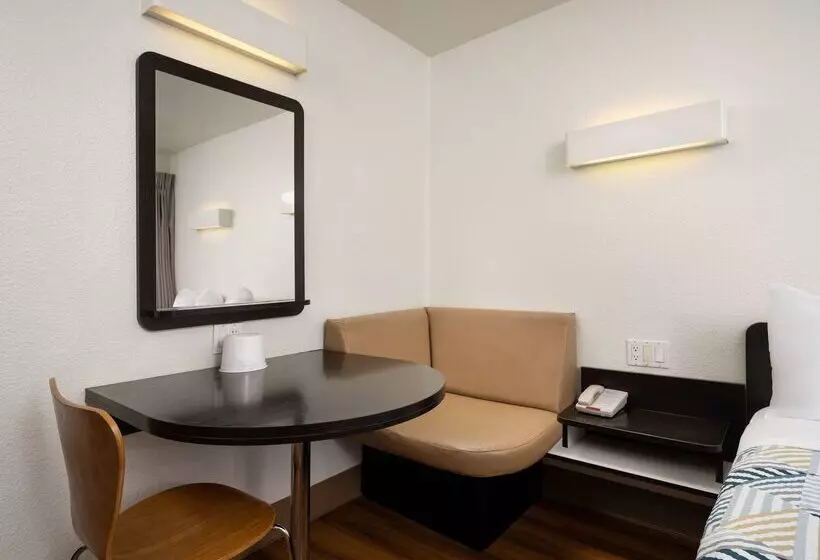 Motel 6goleta, Ca Santa Barbara