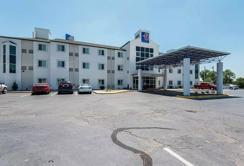 Motel 6junction City, Ks