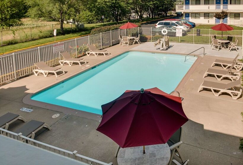 Motel 6lenexa, Ks Kansas City Southwest