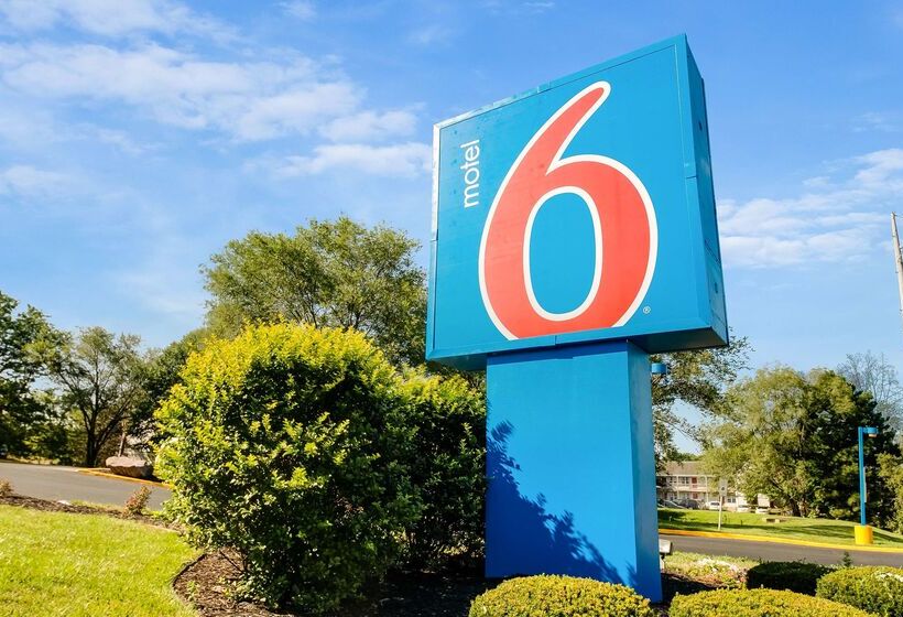 Motel 6lenexa, Ks Kansas City Southwest