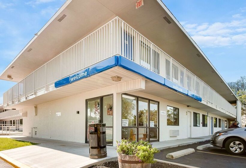 Motel 6lenexa, Ks Kansas City Southwest