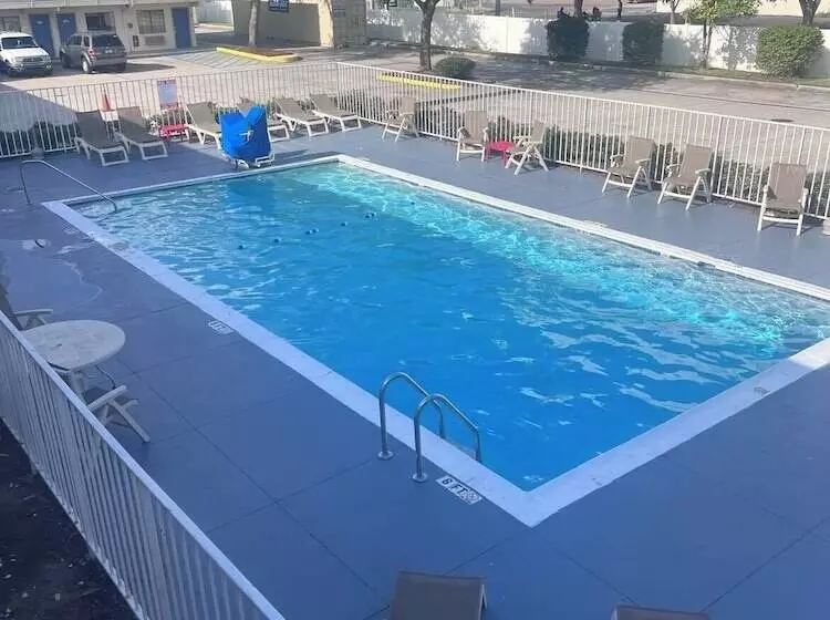 Motel 6orlando, Fl Winter Park