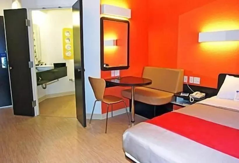 Motel 6south Haven, Ks