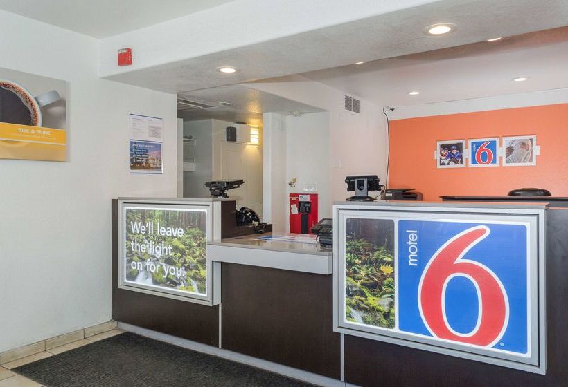 מוטל Park Inn By Radisson, Turlock