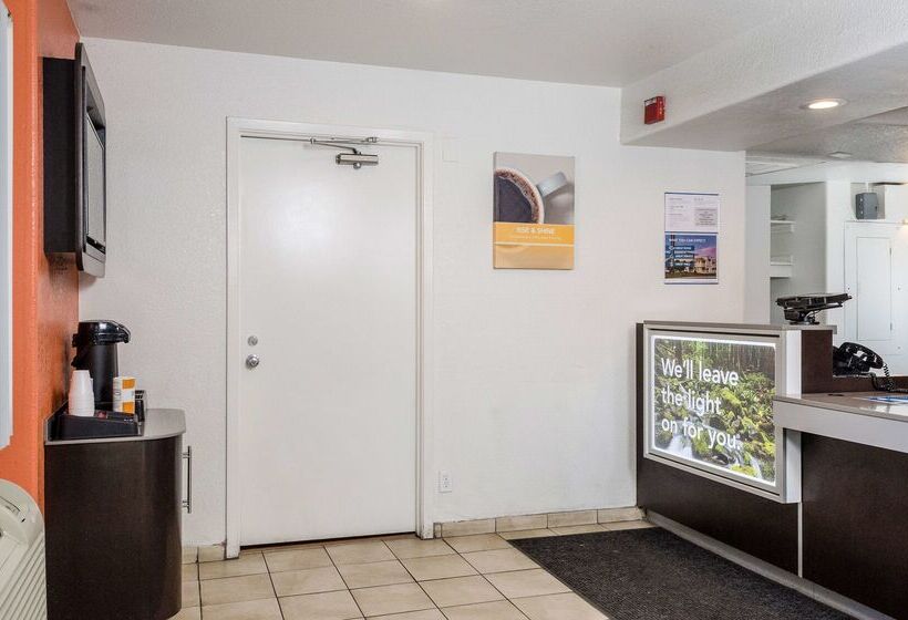 מוטל Park Inn By Radisson, Turlock