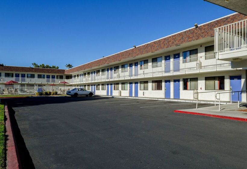 מוטל Park Inn By Radisson, Turlock