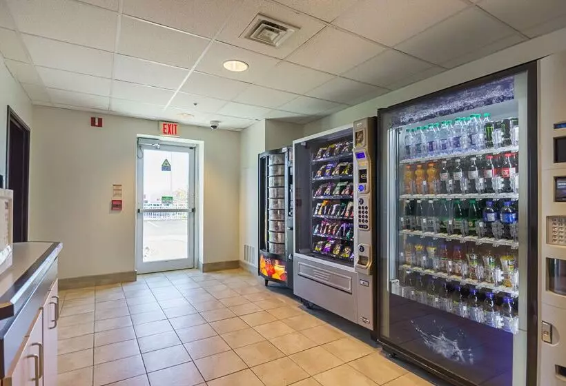 Motel 6whitby, On  Toronto East