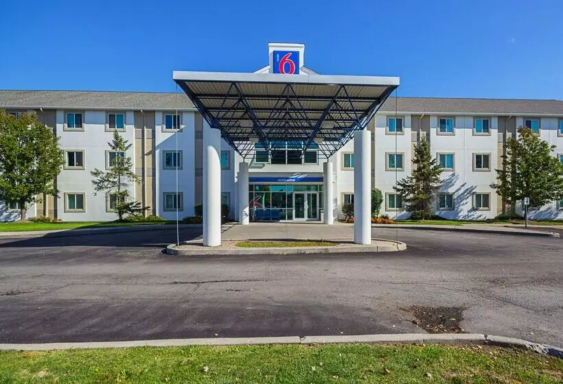 Motel 6whitby, On  Toronto East