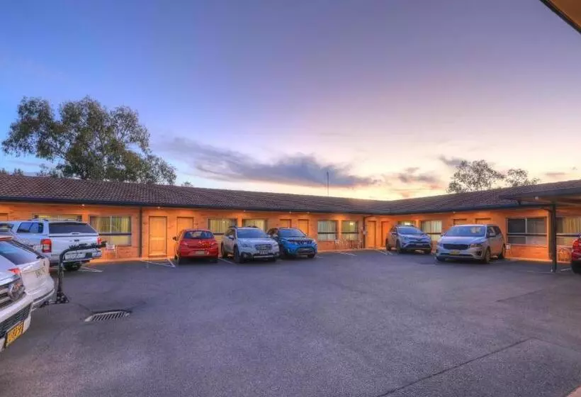 汽车旅馆  Cousins Motor Inn