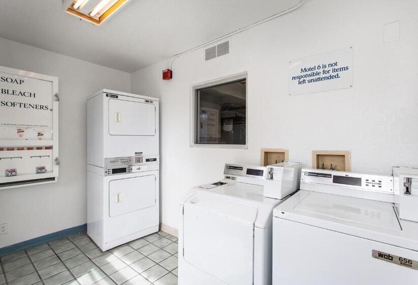 מוטל Park Inn By Radisson, Turlock