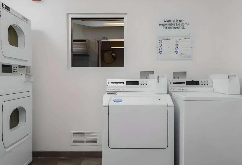 מוטל Park Inn By Radisson, Turlock