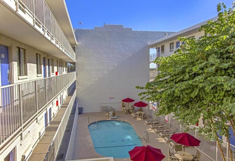 Мотель Phoenix Inn