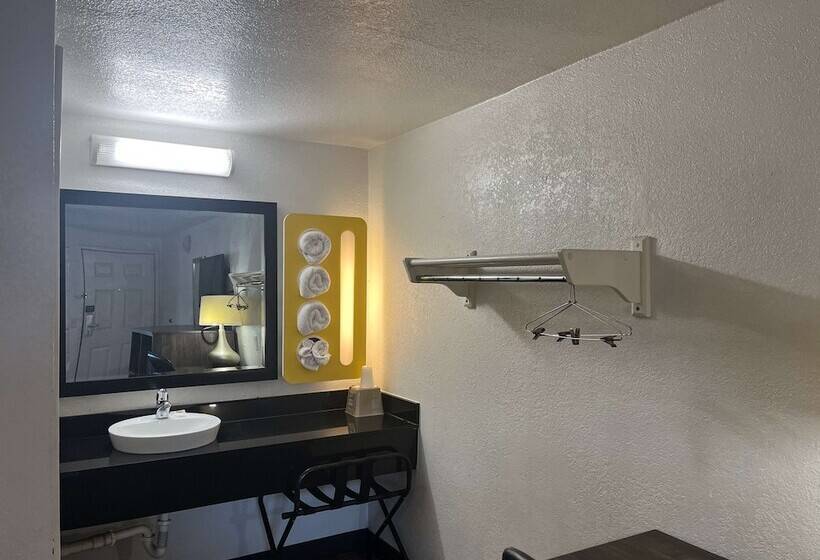 Motel 6 Cross Lanes, Wv Goff Mountain Rd