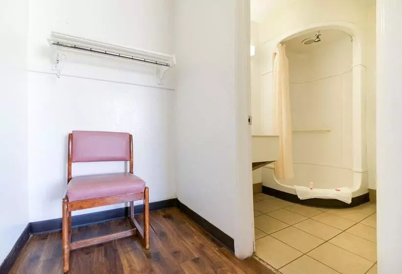 Motel Oyo Hotel South Bend Campus