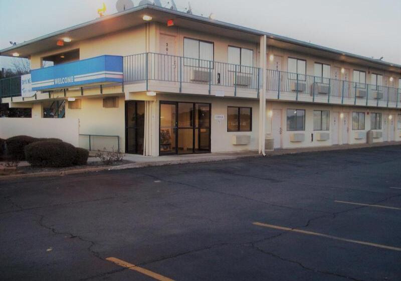 Мотель Skyline Inn