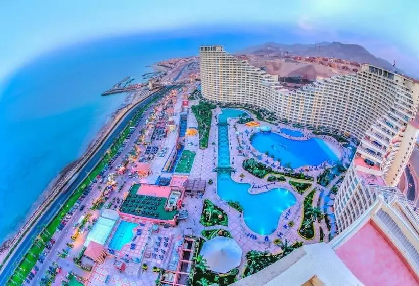 Porto Sokhna Beach Resort
