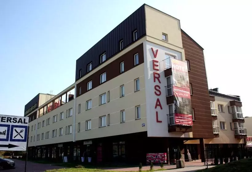Versal Aparthotel Airport Modlin