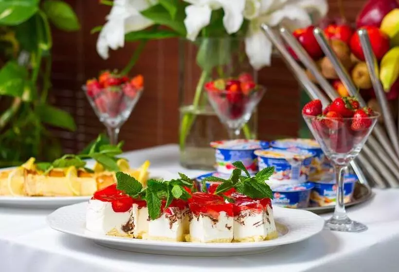 Versal Aparthotel Airport Modlin