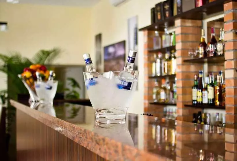 Versal Aparthotel Airport Modlin