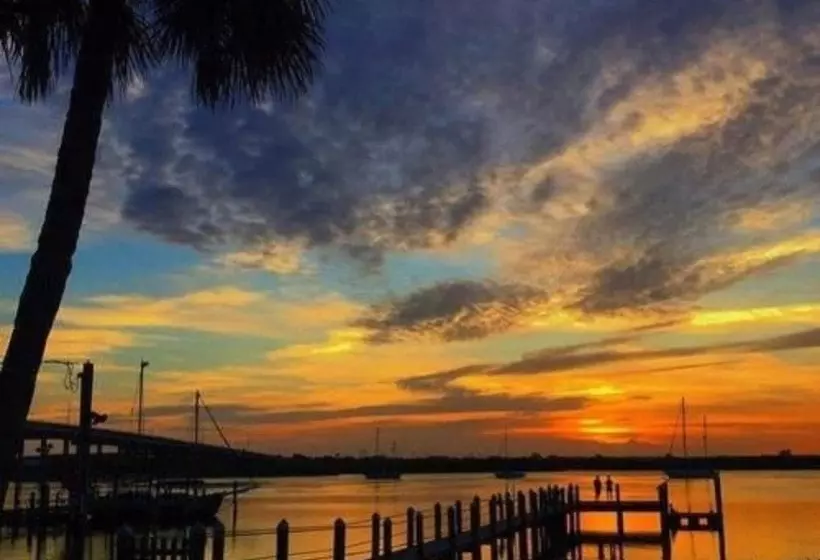 민박 Black Dolphin Inn