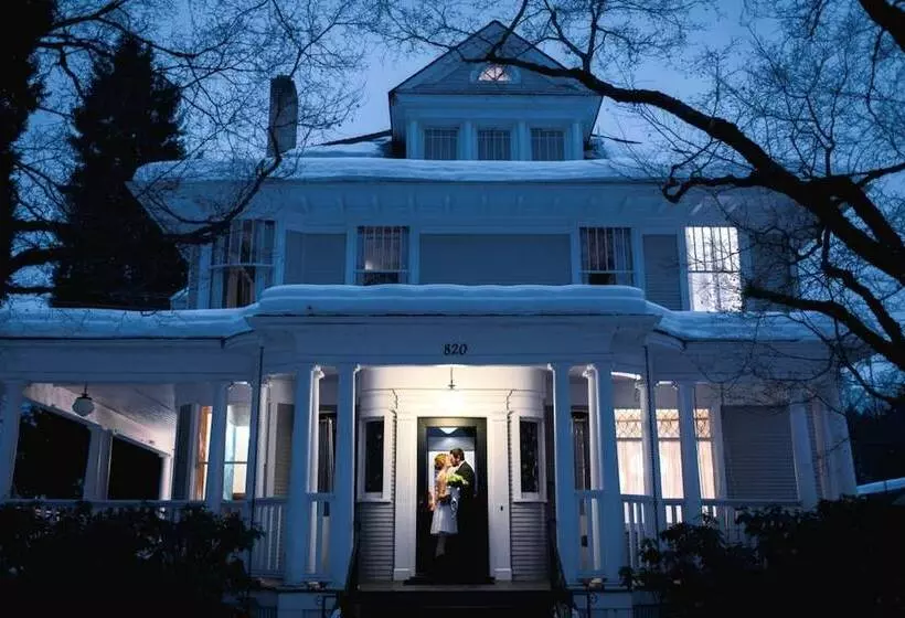 مبيت وإفطار Blackwell