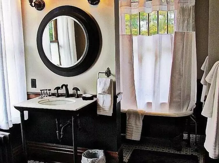 مبيت وإفطار Blackwell