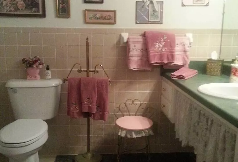 Nocleg ze śniadaniem Holly House Of Hamilton