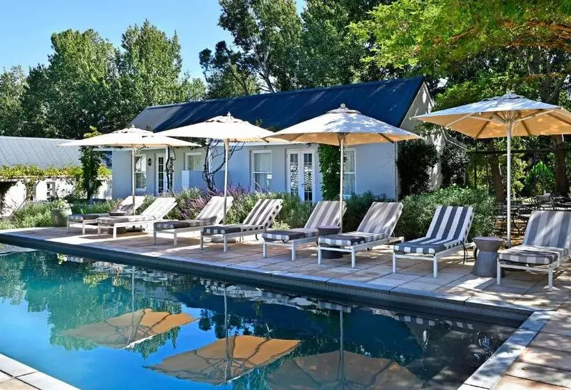 Aamiaismajoitus (B&B) Lavender Farm Guest House