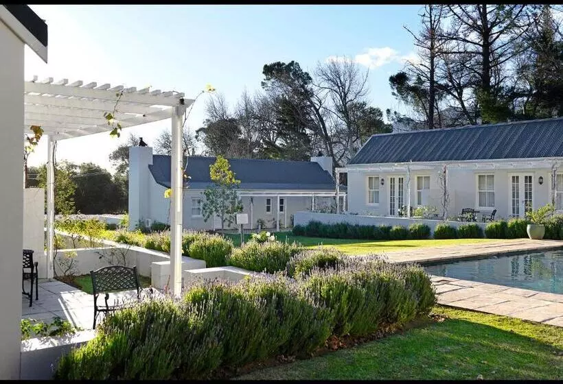 Aamiaismajoitus (B&B) Lavender Farm Guest House