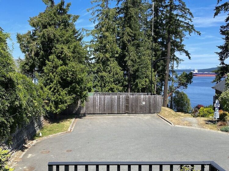 Eagle Rock Bed And Breakfast