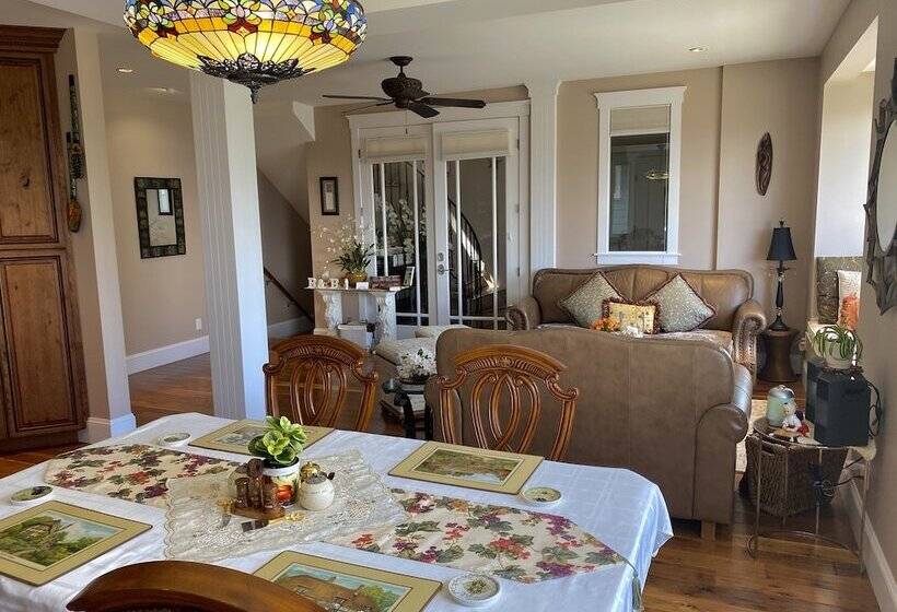 Eagle Rock Bed And Breakfast