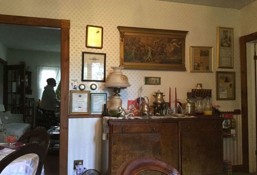 Farmstead Bed & Breakfast