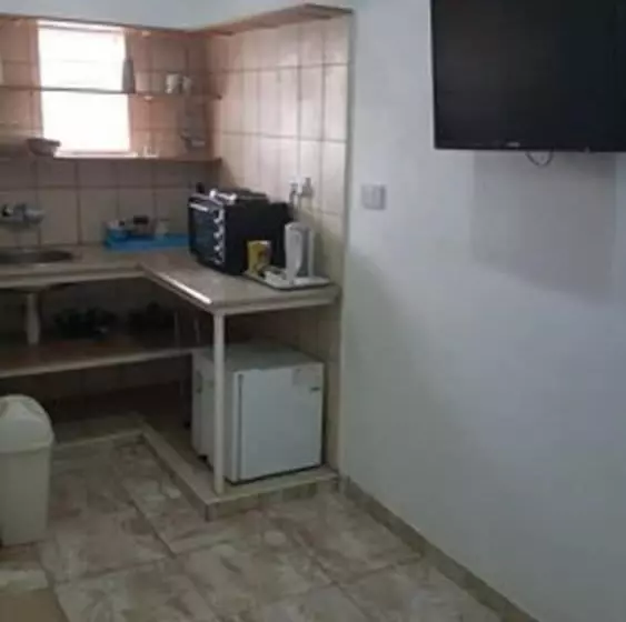 هتل Annie S Lodge Blantyre