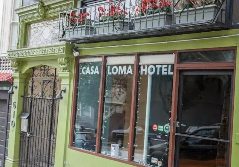 בית מלון כפרי Casa Loma