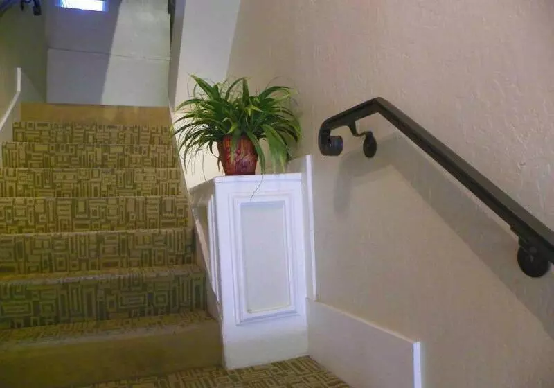 בית מלון כפרי Casa Loma