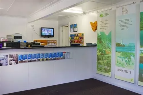 ホテル Strahan Beach Tourist Park