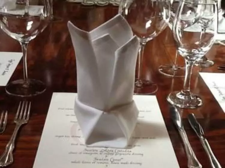 ホテル Excelsior Inn