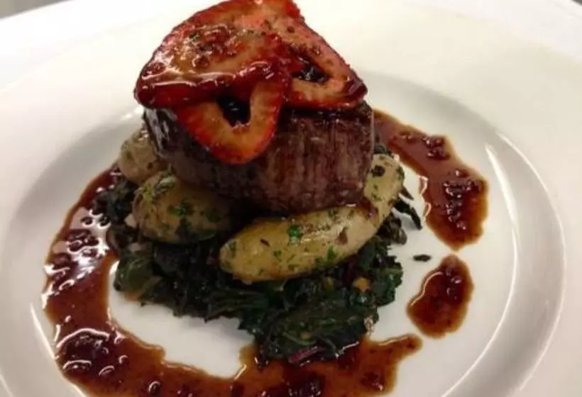 ホテル Excelsior Inn