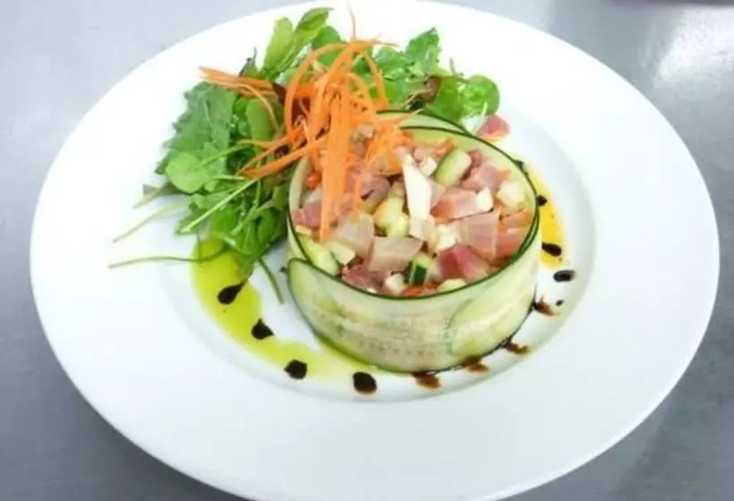 ホテル Excelsior Inn