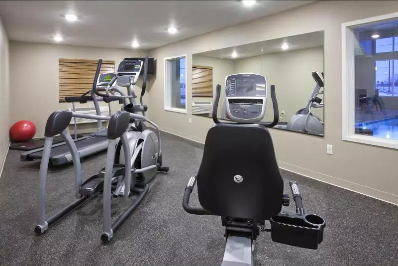 Grandstay Hotel Suites Thief River Falls