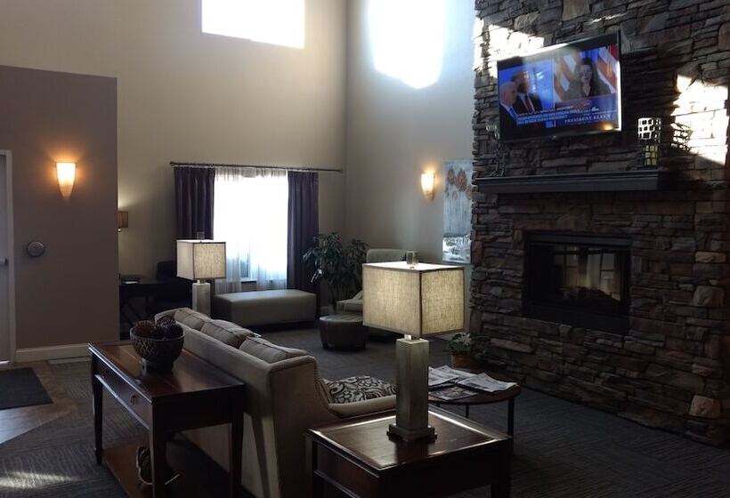 Grandstay Hotel Suites Thief River Falls