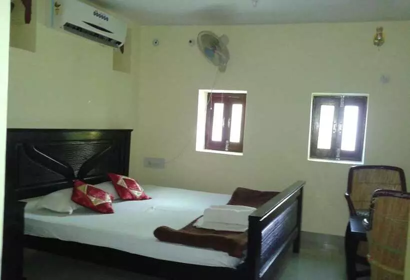 Hotelli Hare Krishna Guest House