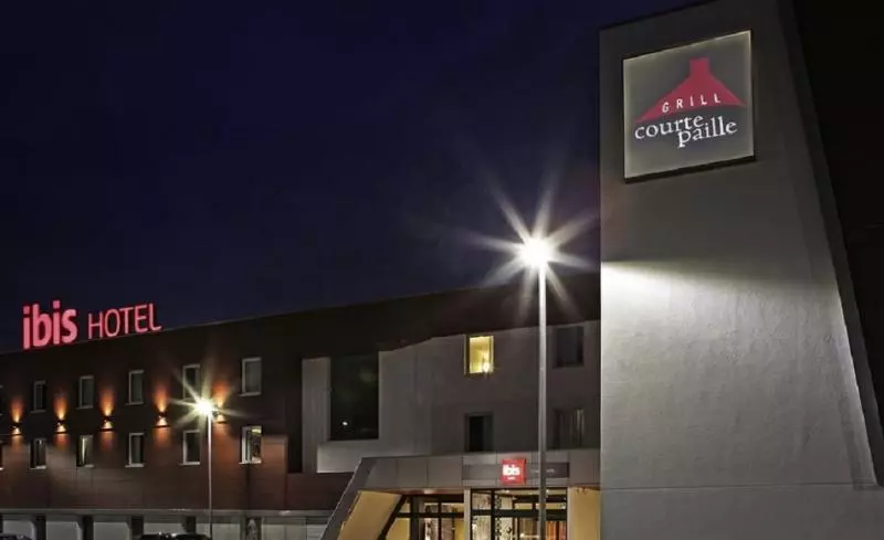 ホテル Ibis Saintgenispouilly Geneve