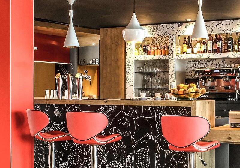 ホテル Ibis Saintgenispouilly Geneve