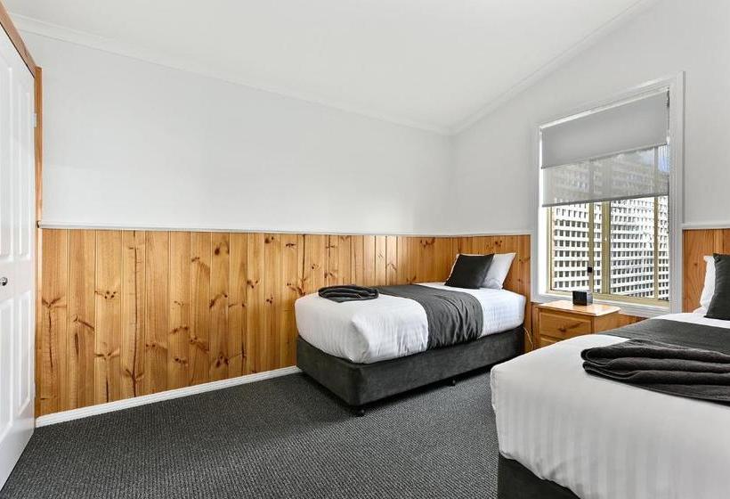 בית מלון כפרי Masons Cottages