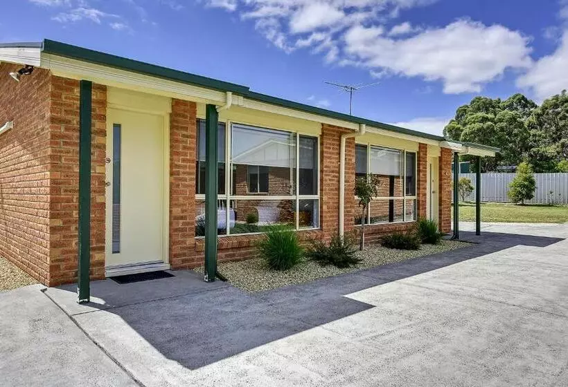 Отель Masons Cottages